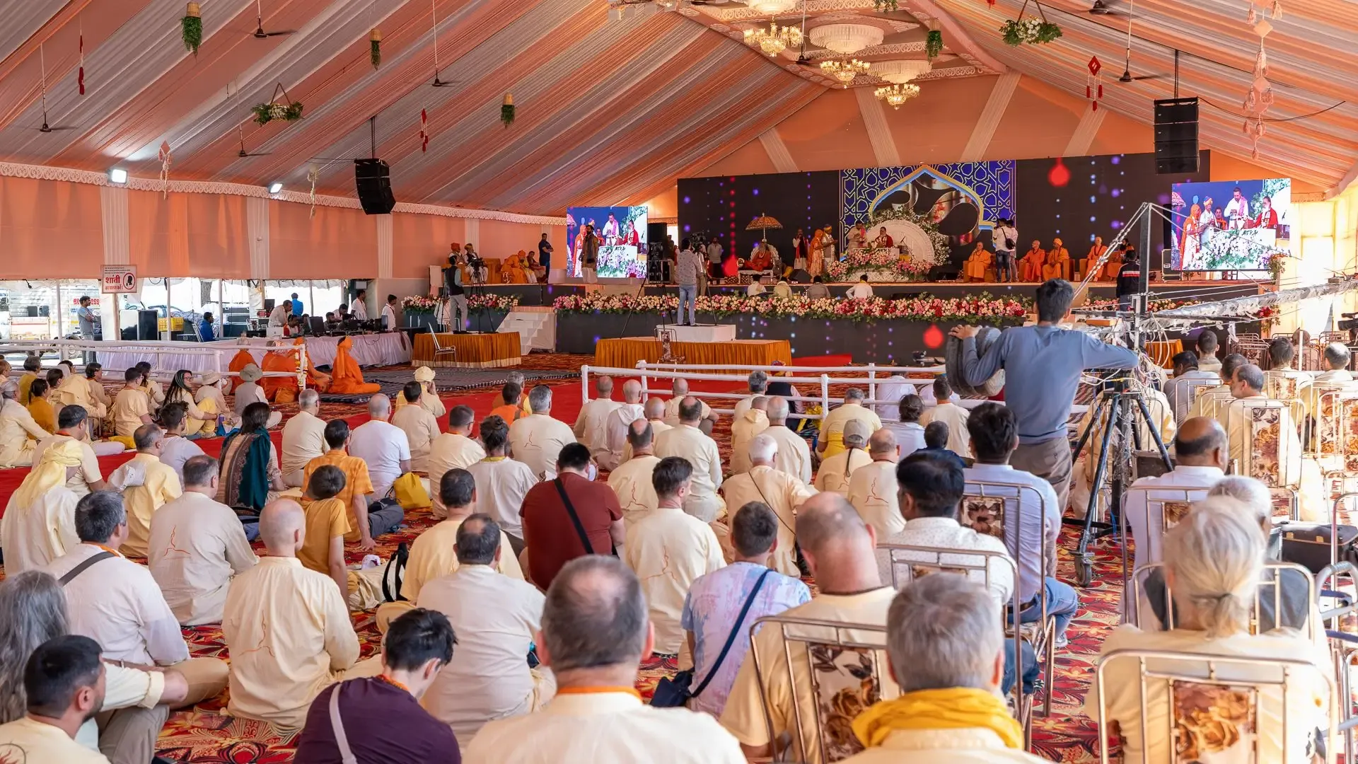 opening-of-om-ashram-day-1 bodyImage